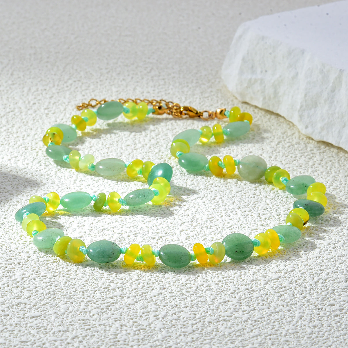 Color Gems Beads Knoted Necklace