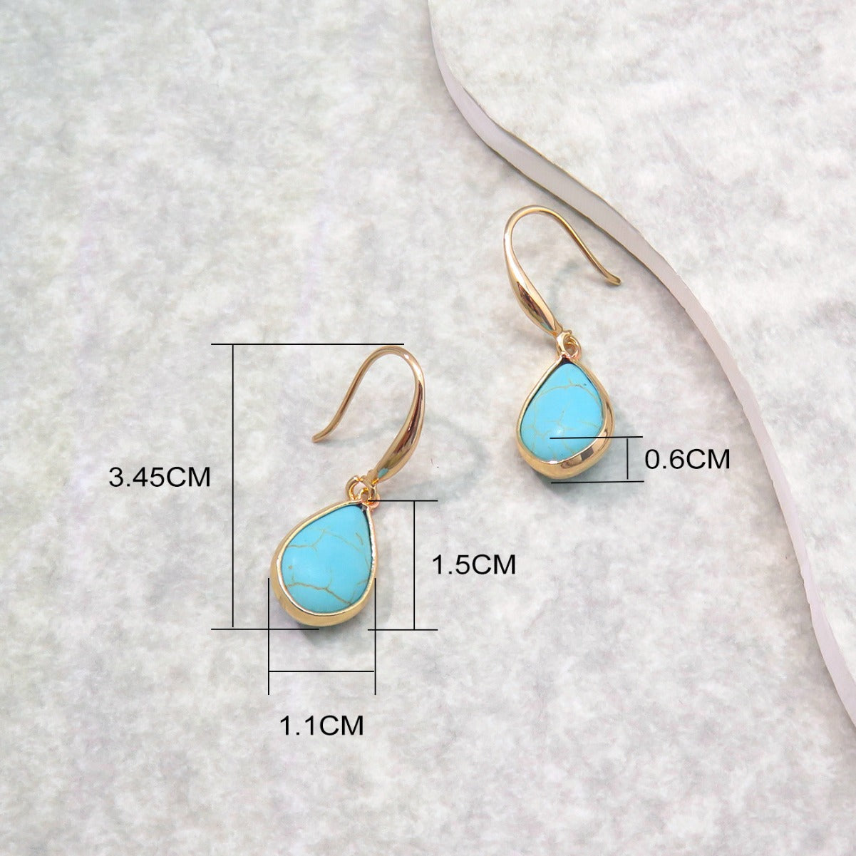 Drop-shaped turquoise earrings